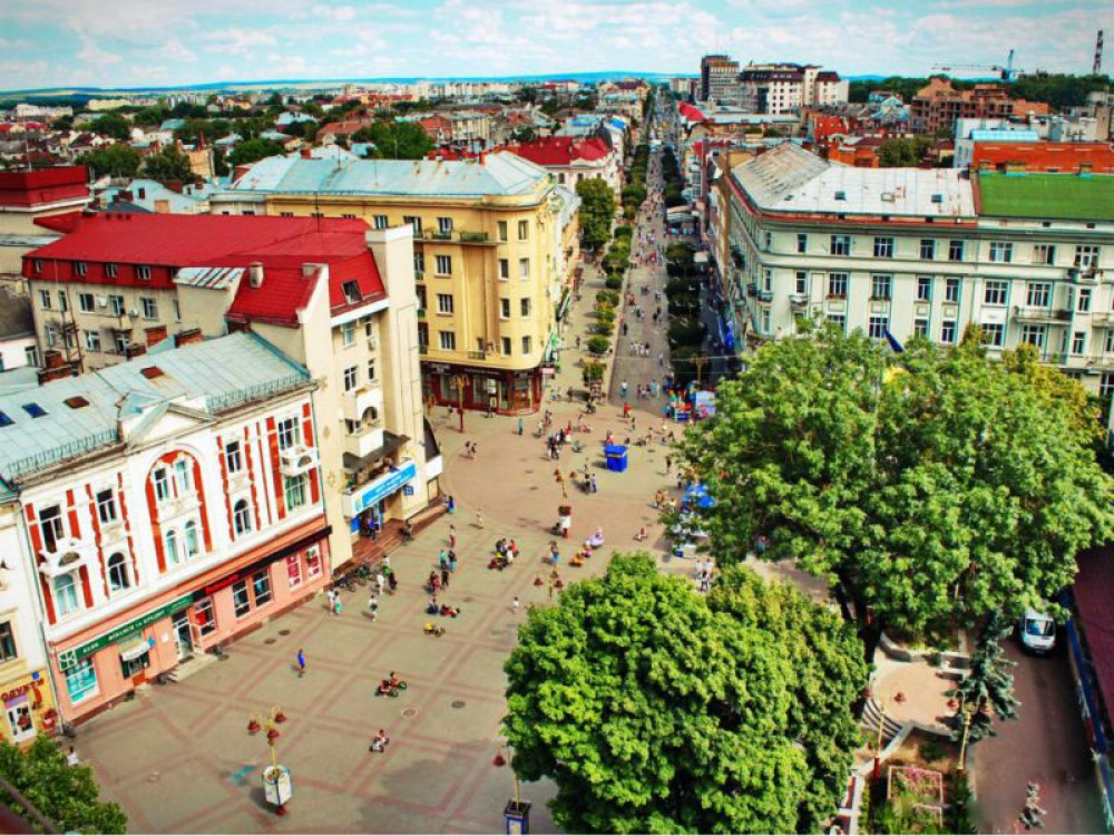 Обзор улиц. Ивано-Франковск. Ивано Франковск стометровка. Ивано Франковск 2021. Иваново Франковск.